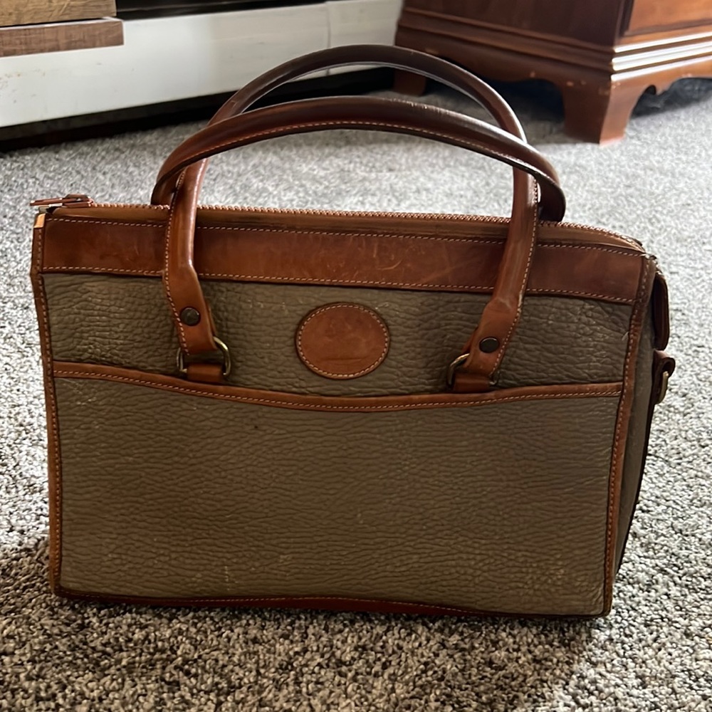 Vintage Dooney and Bourke handbag